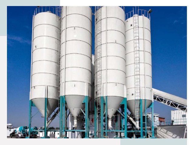 Строительство цементных силосов в Темрюке